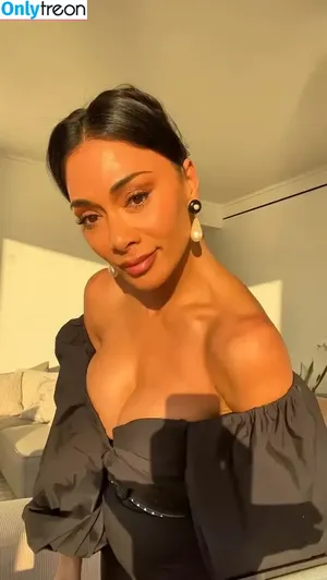 Nicole Scherzinger / NicoleScherzy / nicolescherzinger nude photo #2430