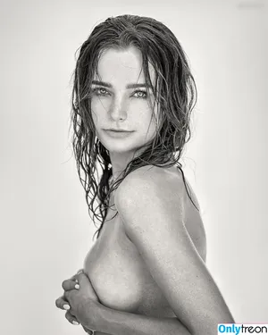 Nicole Schütte / nicole_schtte nude photo #0005