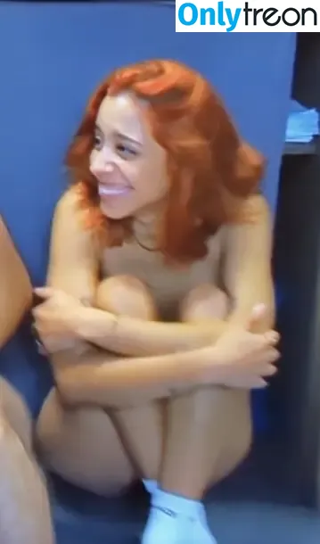 nicole-stefany zeschky alaña nude photo #0022 (nicole-stefany zeschky alaña)