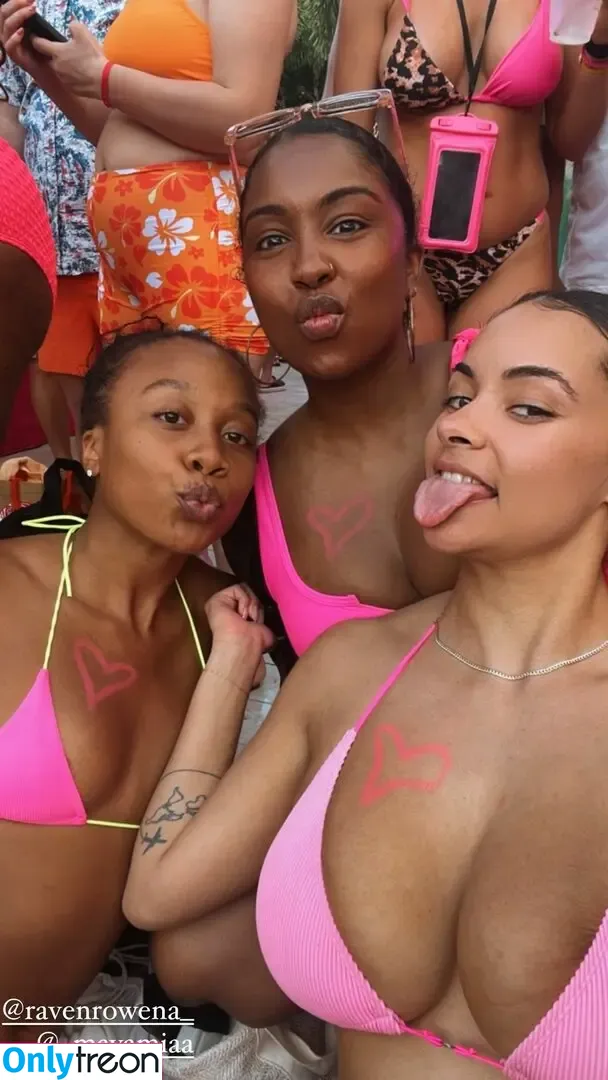 Nicolealexisxo nude photo #0035 (Nicolealexisxo)