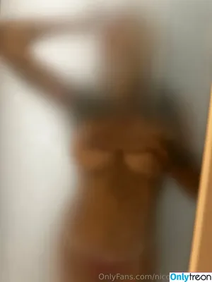  nude photo #0001