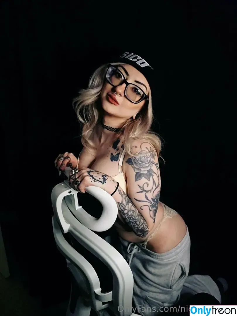 nicoleexkitty nude photo #0010 (nicolekittykatx)