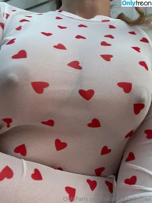 nicolehotwifefree / nicholefreedom nude photo #0128