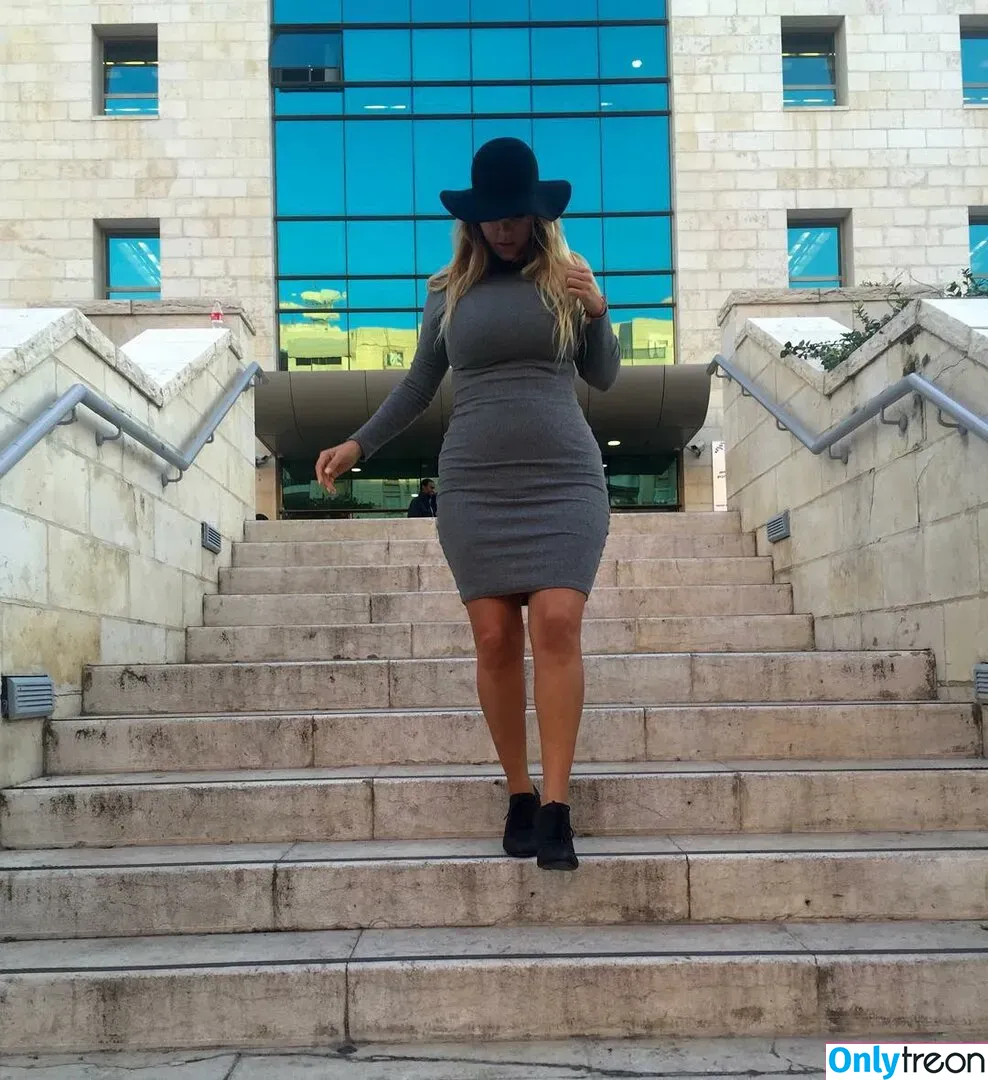 Nicolle A голая photo #0060 (nicatnitemusic / nicollelove)
