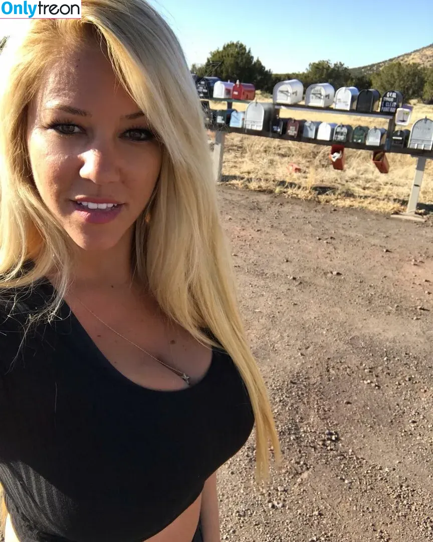 Nicolle A голая photo #0079 (nicatnitemusic / nicollelove)
