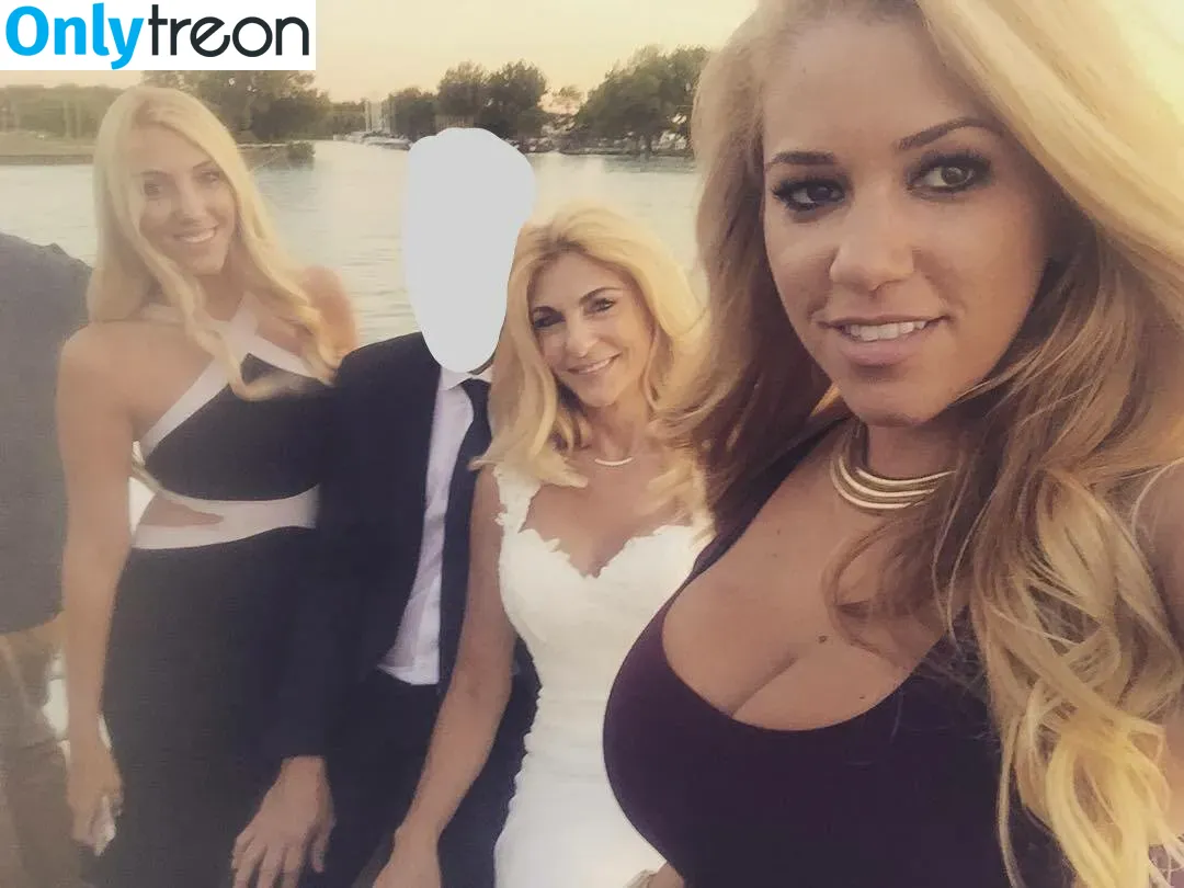 Nicolle A голая photo #0081 (nicatnitemusic / nicollelove)