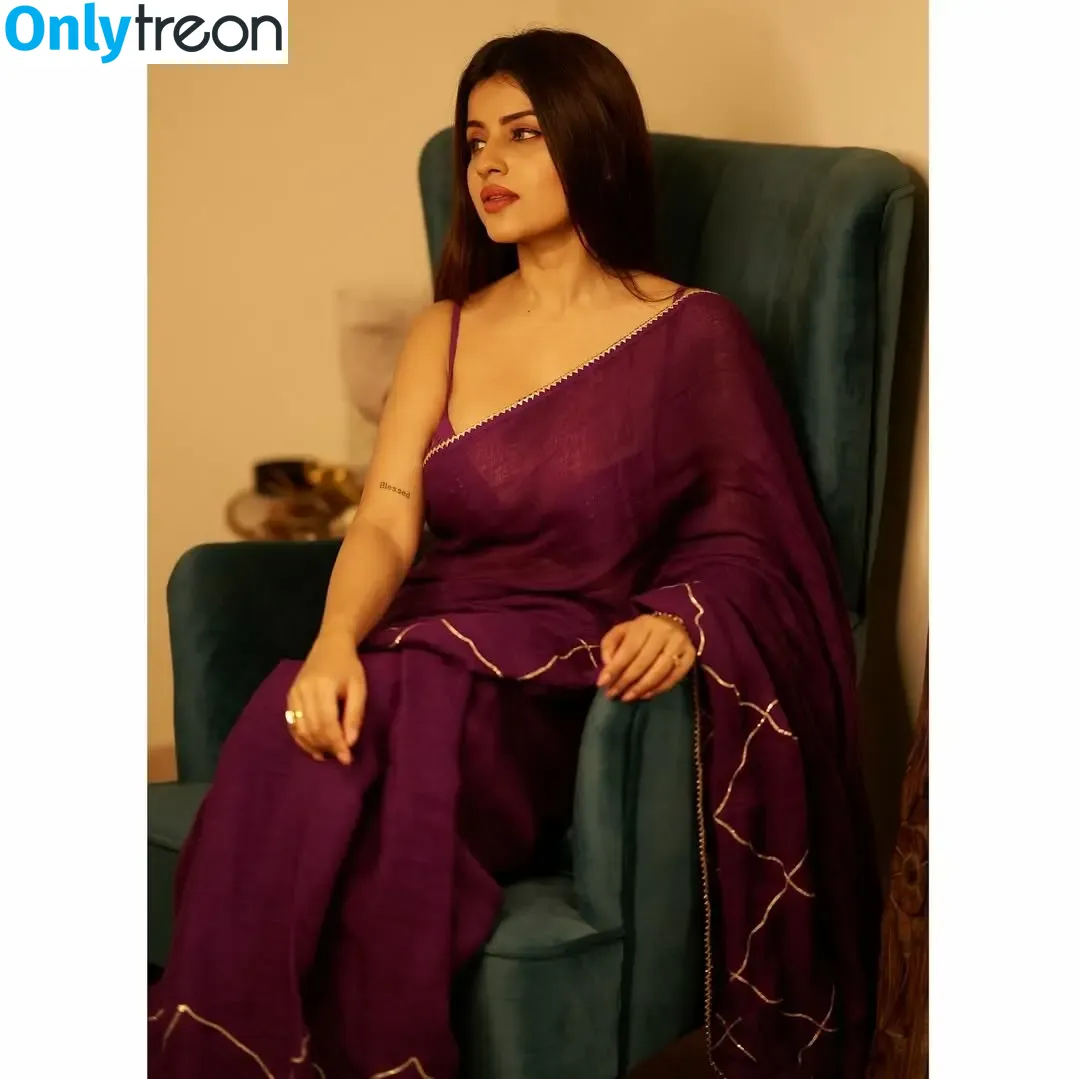 Nidhi Chaudhary nude photo #0038 (thenidhichaudhary)