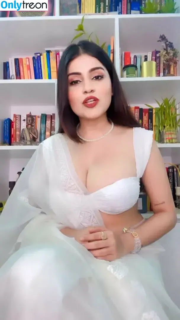Nidhi Chaudhary nude photo #0048 (thenidhichaudhary)