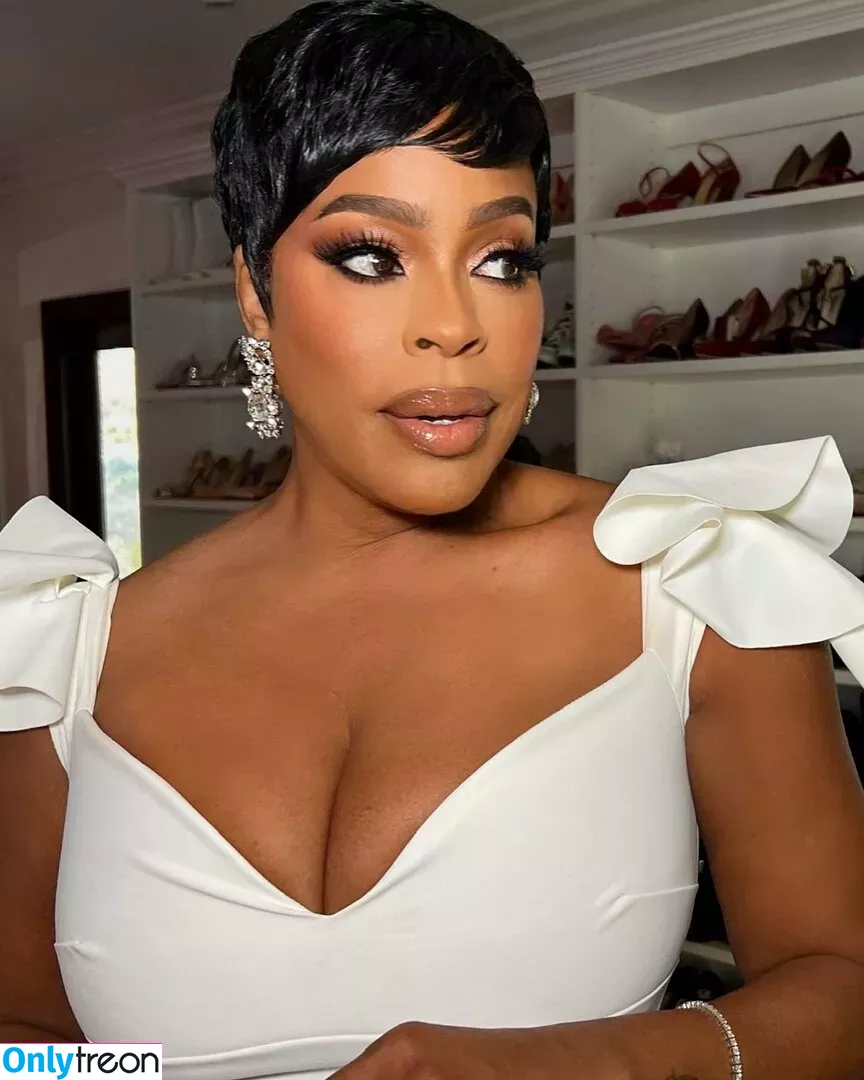 Niecy Nash голая photo #0106 (niecynash1)