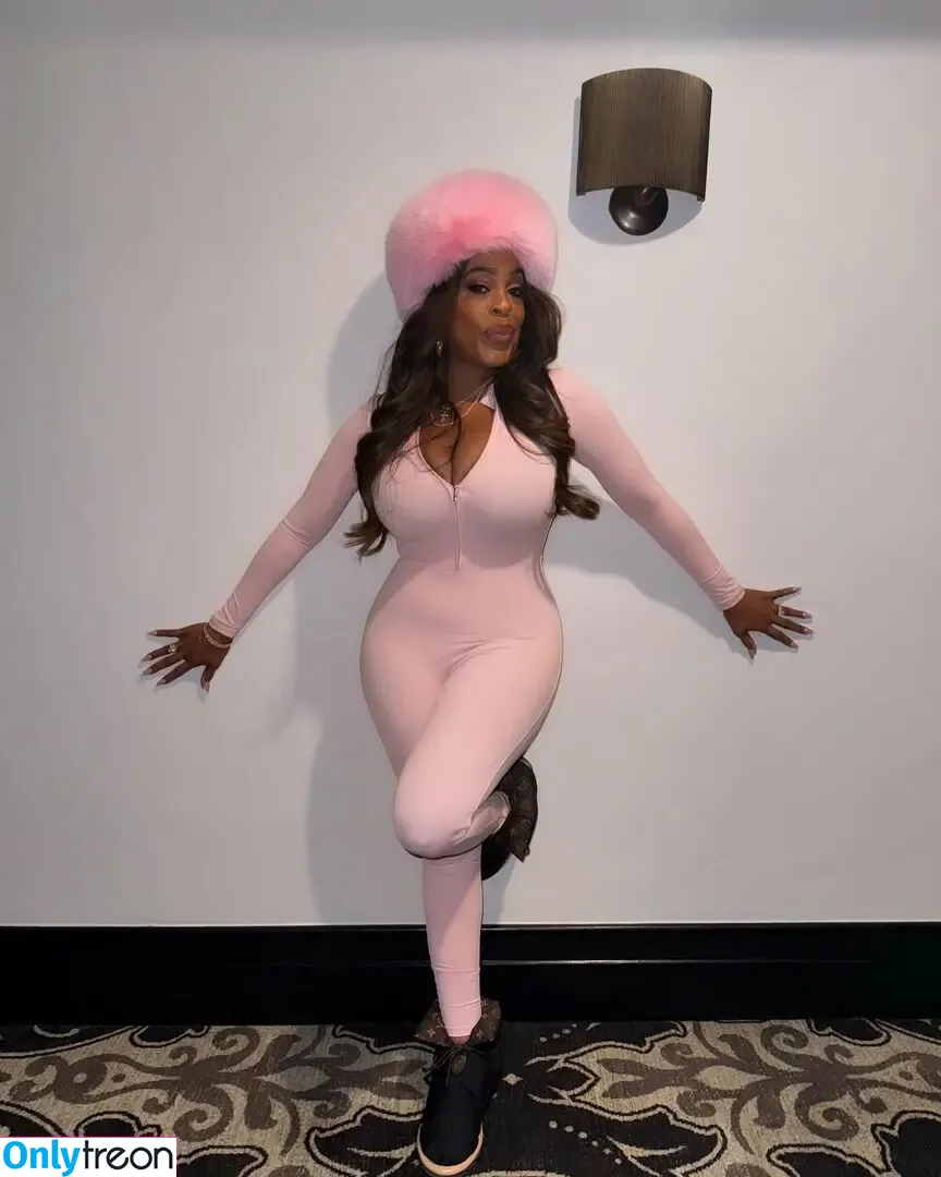 Niecy Nash голая photo #0110 (niecynash1)