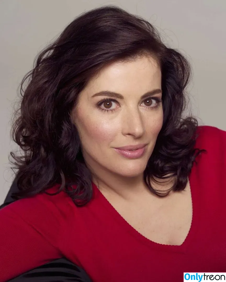 Nigella Lawson nude photo #0098 (nigellalawson)