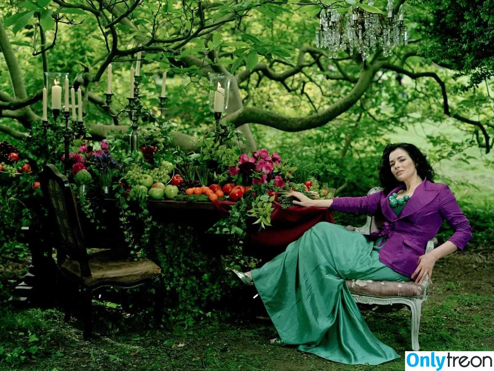 Nigella Lawson голая photo #0187 (nigellalawson)