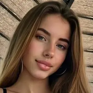 nightlyyy_me / niightlyemi nude photo #0005