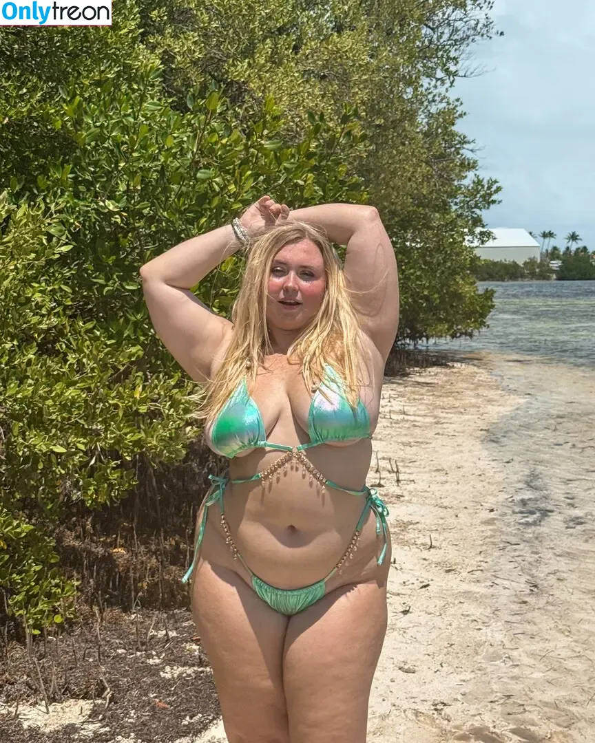 Niki Peacock nude photo #0620 (presidentniki)