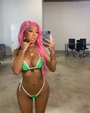 Nikita Dragun / nikitadragun фото голая #0024