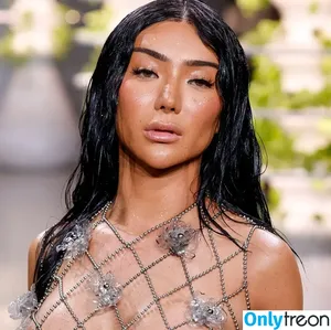 Nikita Dragun / nikitadragun фото голая #0055