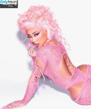 Nikita Dragun / nikitadragun фото голая #0083