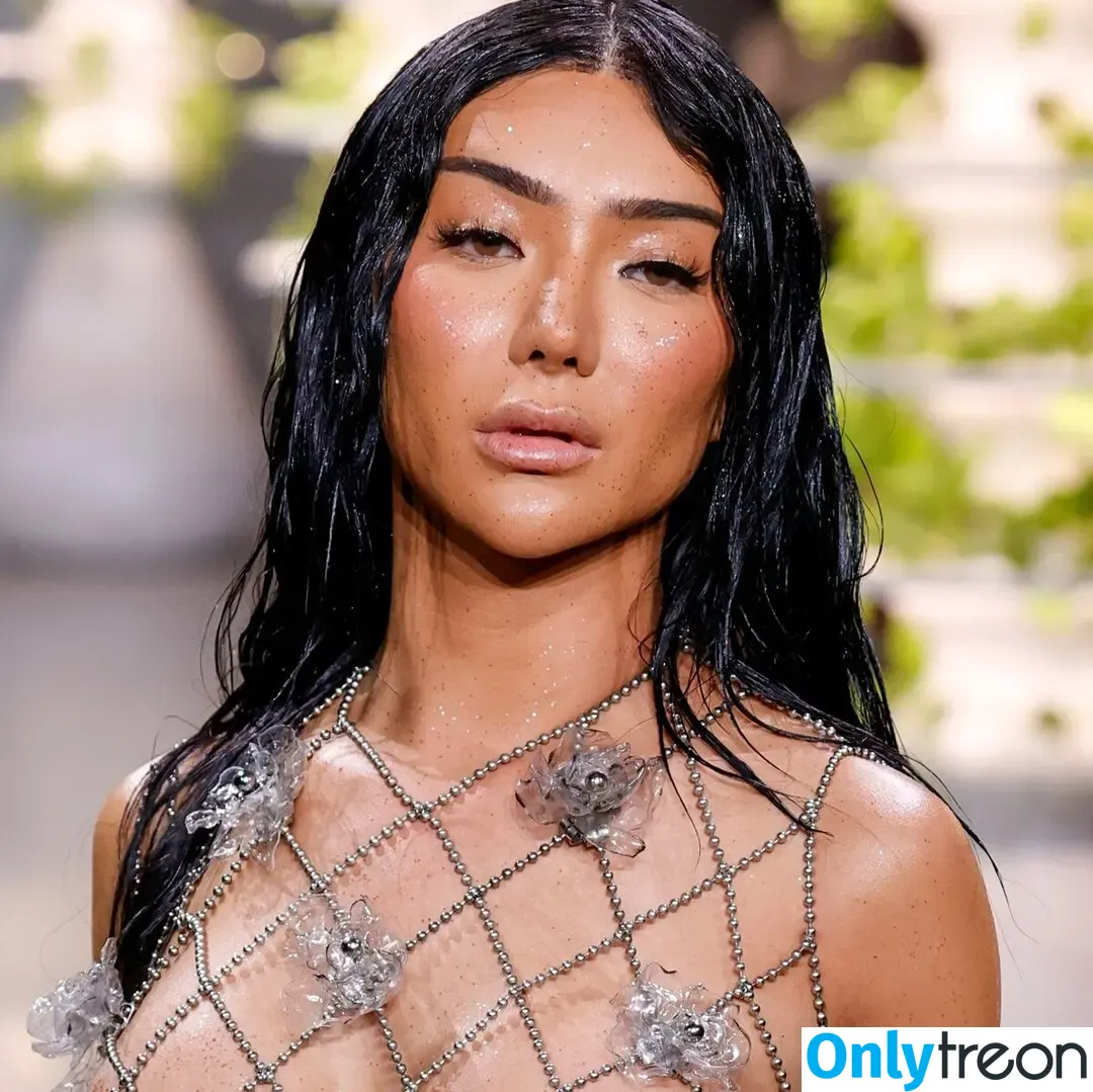 Nikita Dragun nude photo #0055 (nikitadragun)