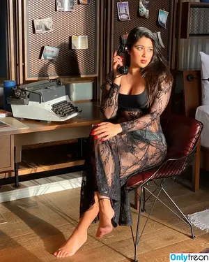 Nikita Sharma / nikitasharma_official nude photo #0069