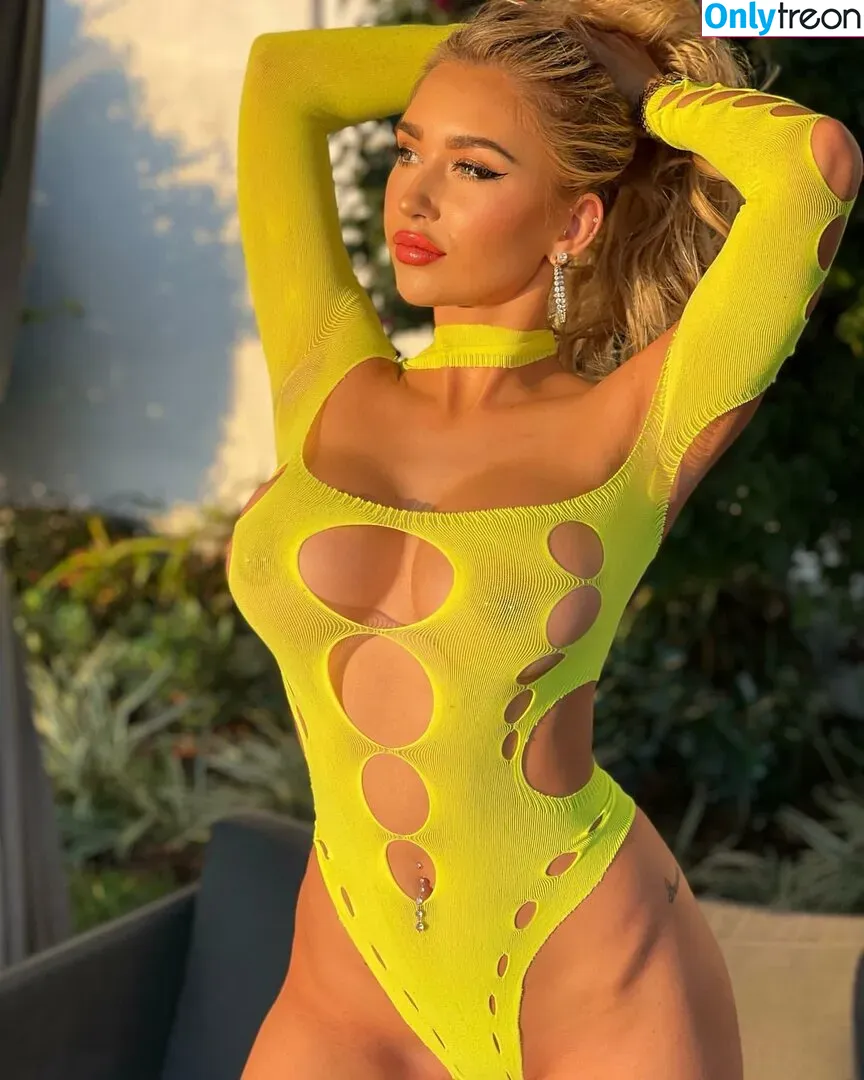 Nikita Sullivan голая photo #0069 (nikkisandiego)