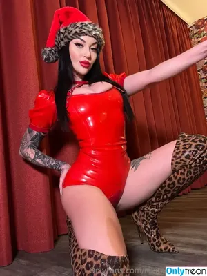 nikitacaslidafree / officialnikitacaslida nude photo #0026
