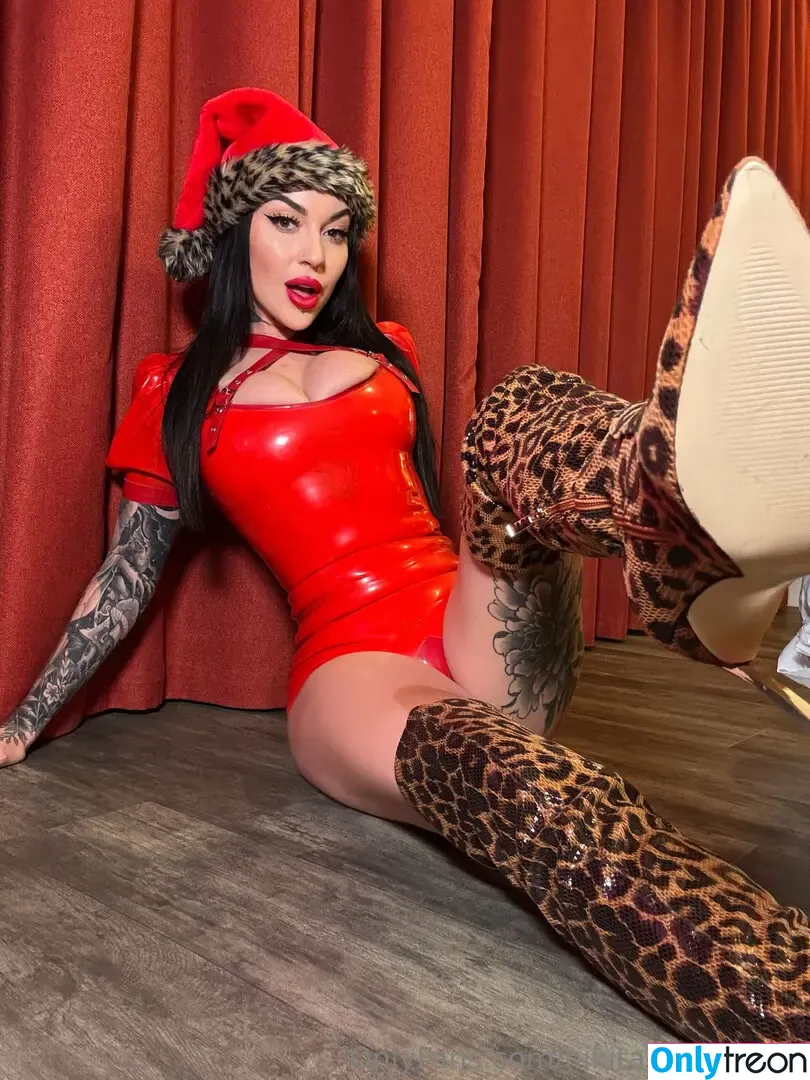 nikitacaslidafree nude photo #0025 (officialnikitacaslida)