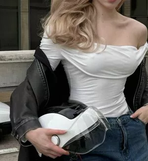 Nikki Beiar / nikkibearvip / nikkibeiar фото голая #0030