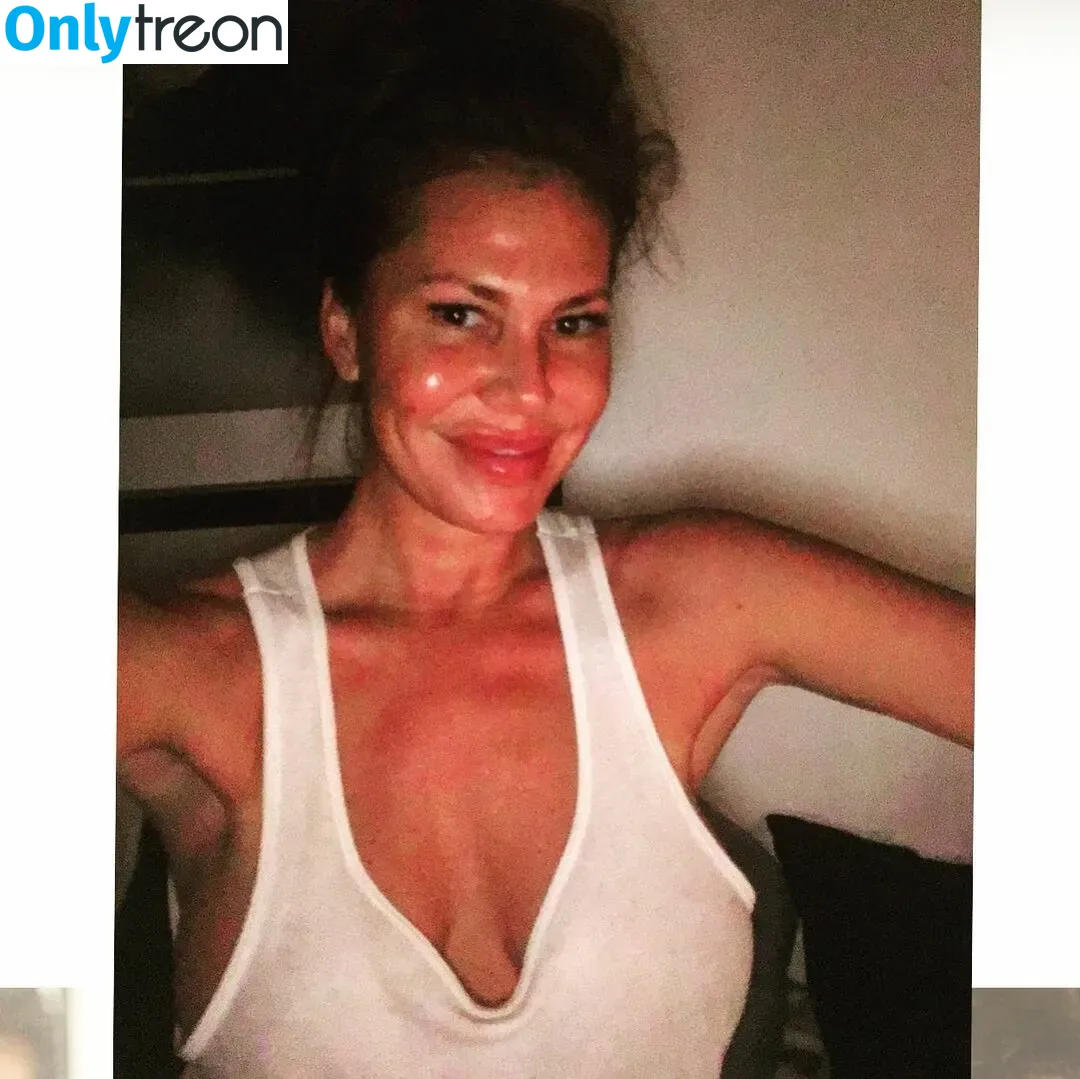 Nikki Cox nude photo #0158 (nikki_cox / nikkicox0000)