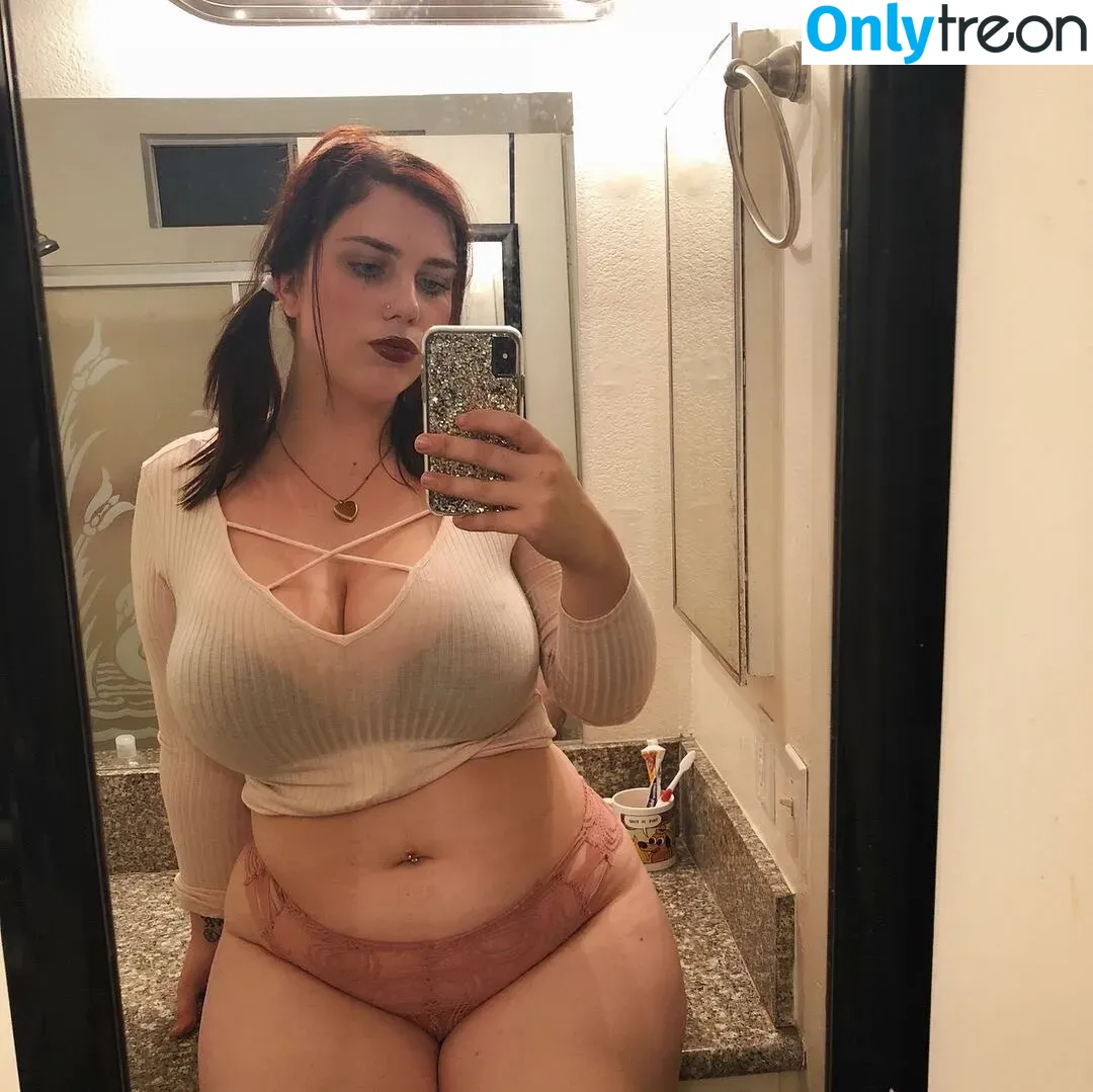 Nikkimichay nude photo #0098 (Nikkimichay)