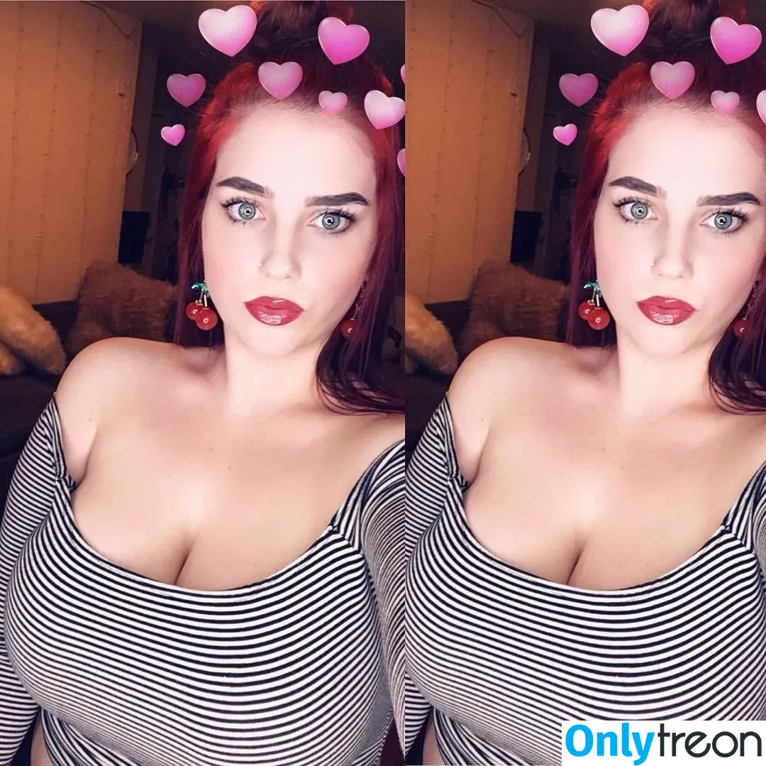 Nikkimichay nude photo #0121 (Nikkimichay)