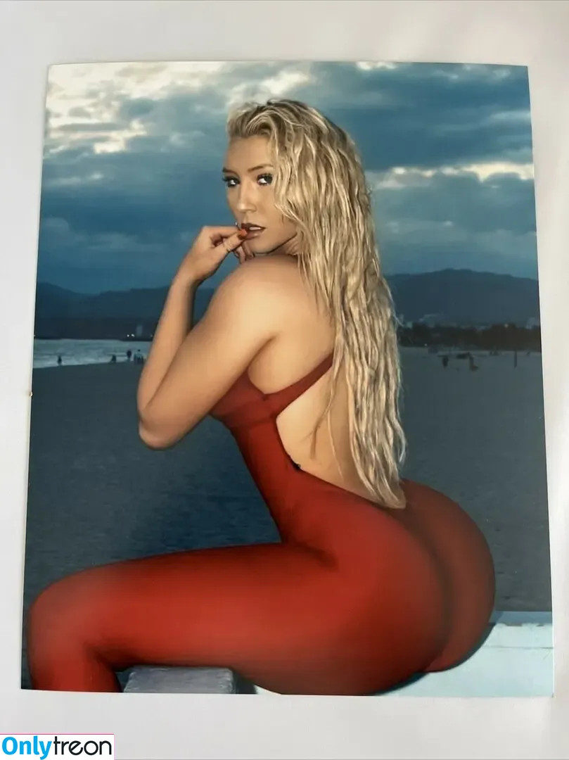 Nikkita Lyons nude photo #0870 (Faith Jefferies / nikkita_wwe)