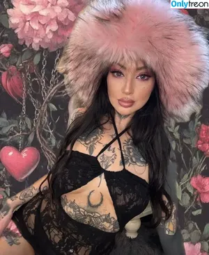 Nikkivixsin / nikkiisnaughty1 / nikkiivixsin фото голая #0049