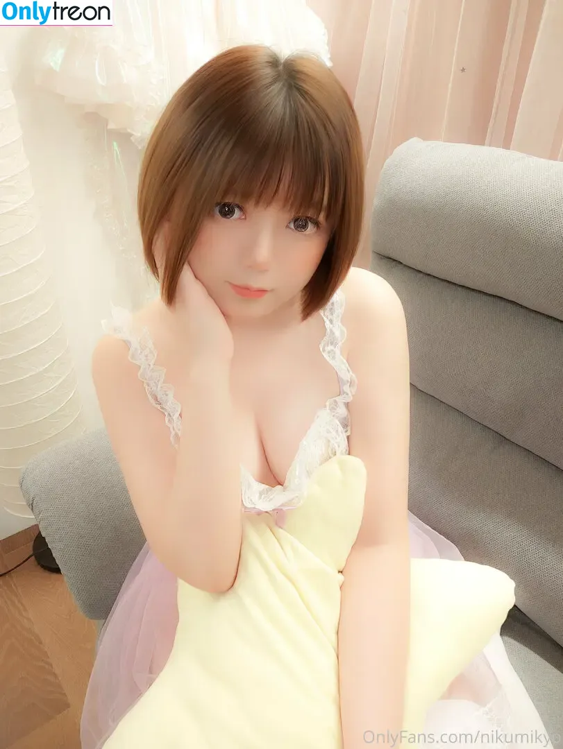 Nikumikyo голая photo #0439 (nikumikyo_official / きょう肉肉)