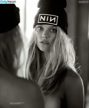 nina_agdal / Nina Agdal / ninaagdal nude photo #0915