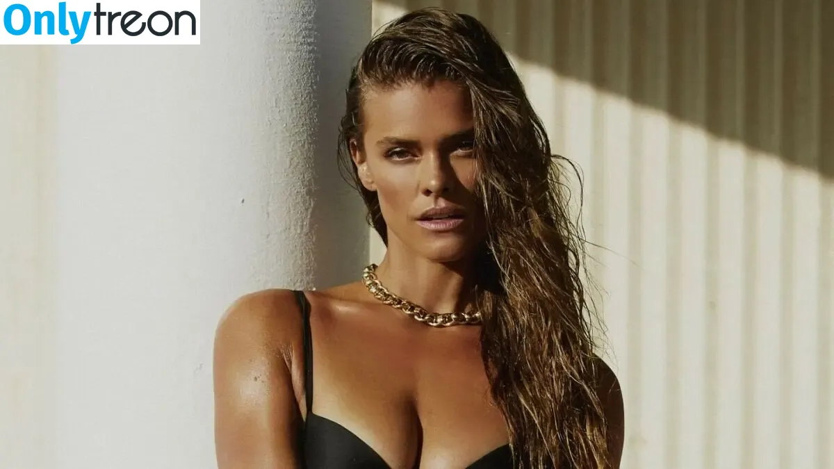 nina_agdal nude photo #1026 (Nina Agdal / ninaagdal)