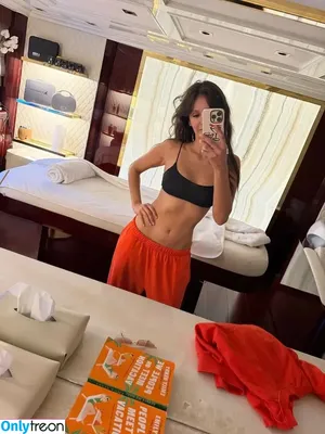 Nina Dobrev / nina nude photo #1774