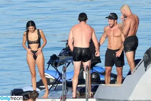 Nina Dobrev / nina nude photo #1838