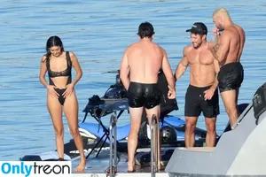 Nina Dobrev / nina nude photo #1849