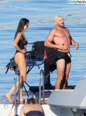 Nina Dobrev / nina nude photo #1870