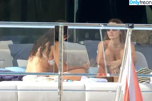 Nina Dobrev / nina nude photo #1893