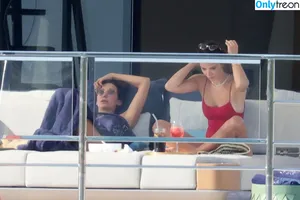 Nina Dobrev / nina nude photo #1898