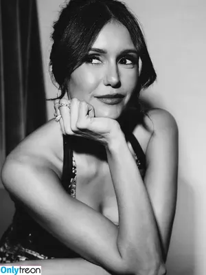 Nina Dobrev / nina nude photo #1972