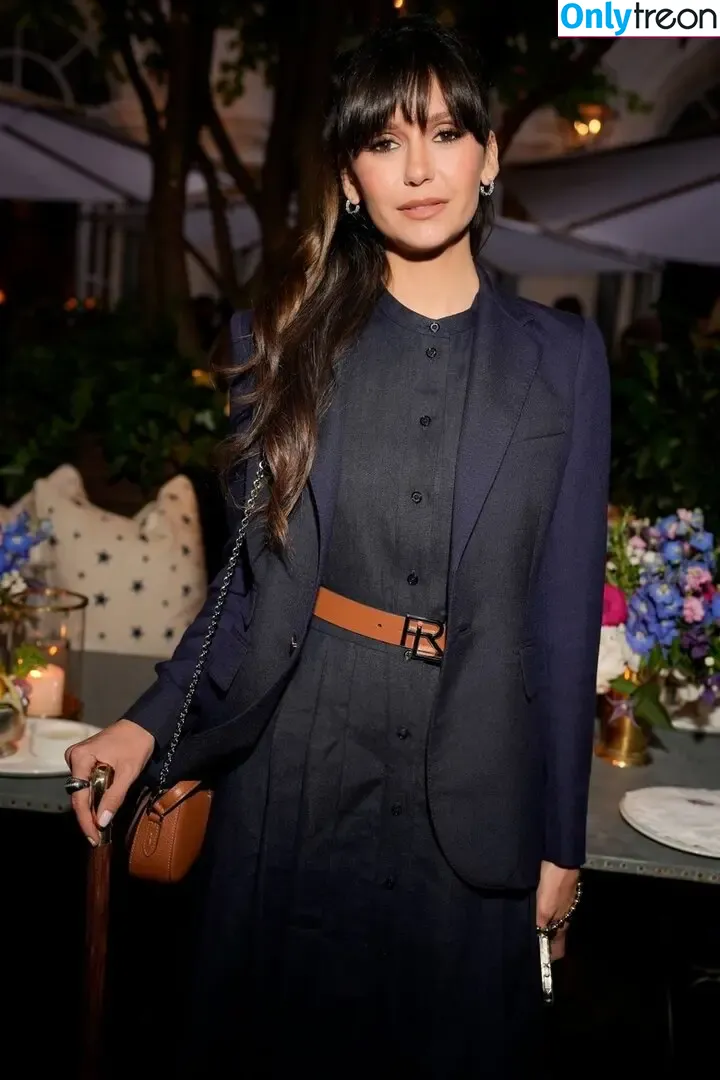 Nina Dobrev голая photo #1105 (nina)
