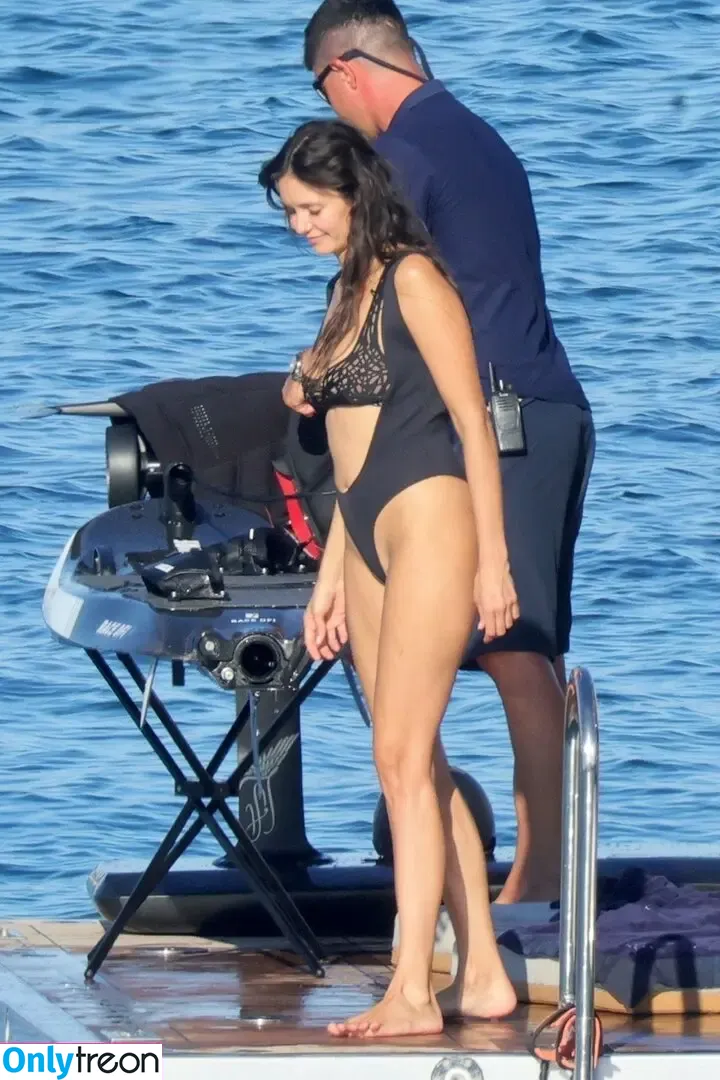 Nina Dobrev nude photo #1851 (nina)
