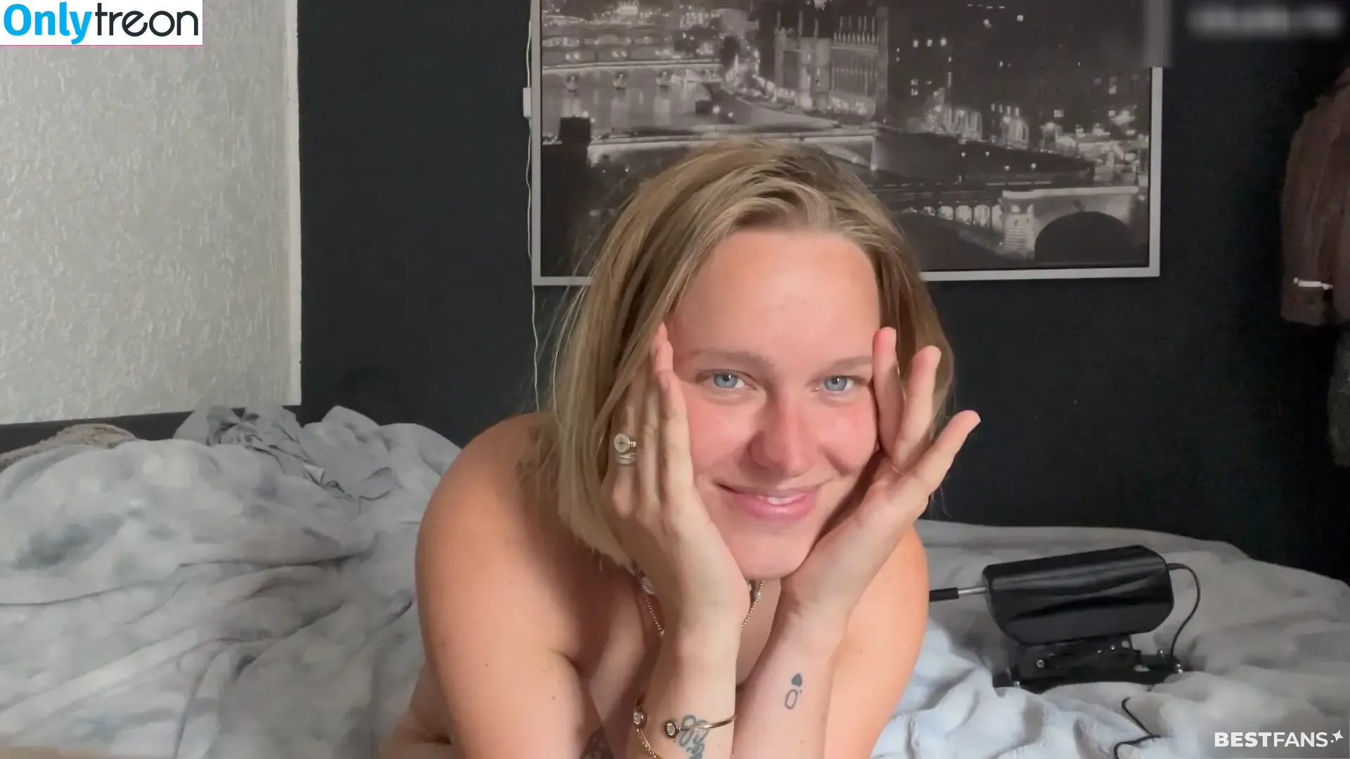 Nina-König nude photo #0122 (ninakoenig_ / ninasmumlife_)