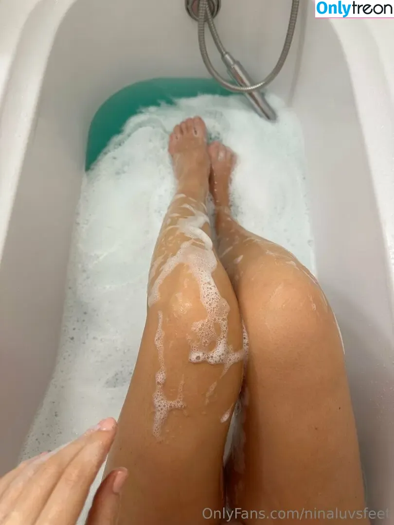 ninaluvsfeet nude photo #0011 (ninalu)