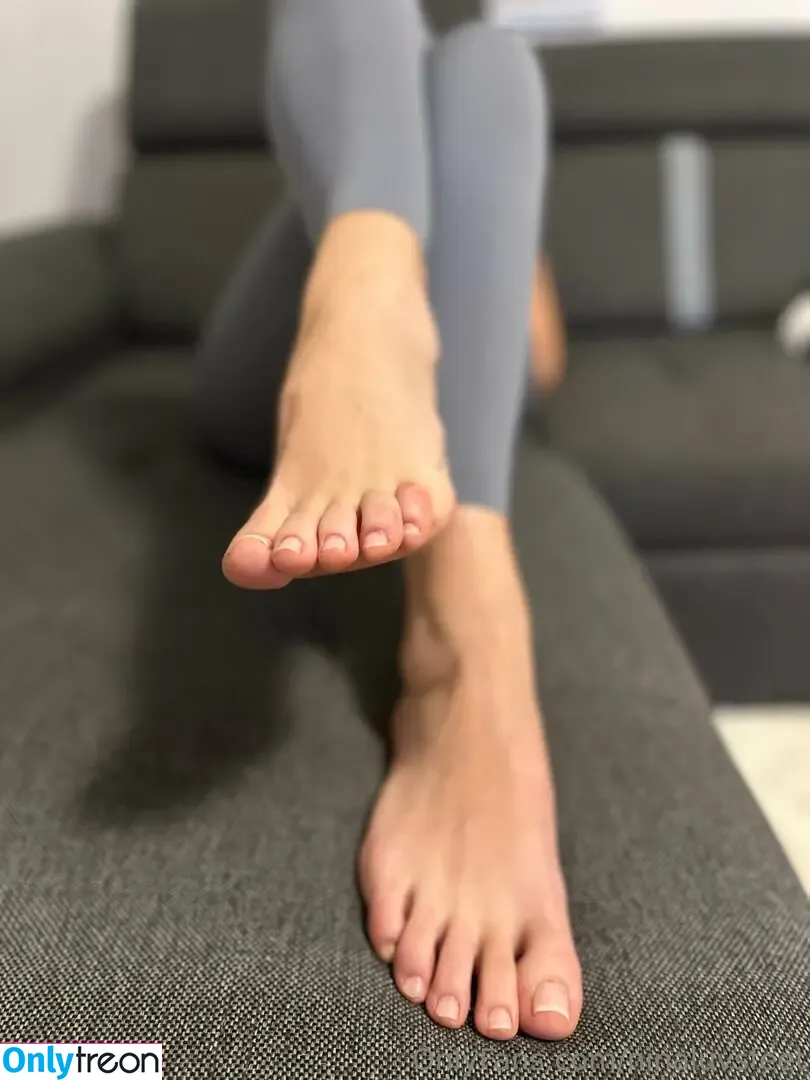 ninaluvsfeet голая photo #0022 (ninalu)