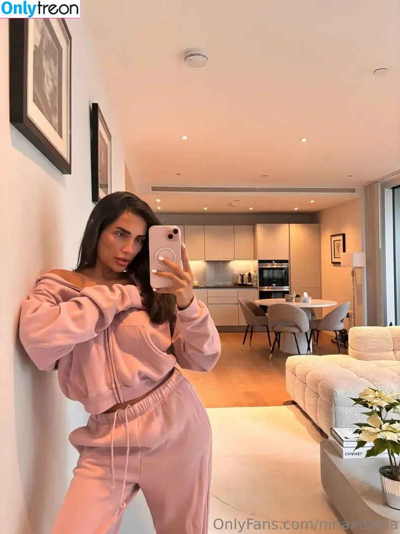 ninaxdiana nude photo #0050 (ninaxdiana)