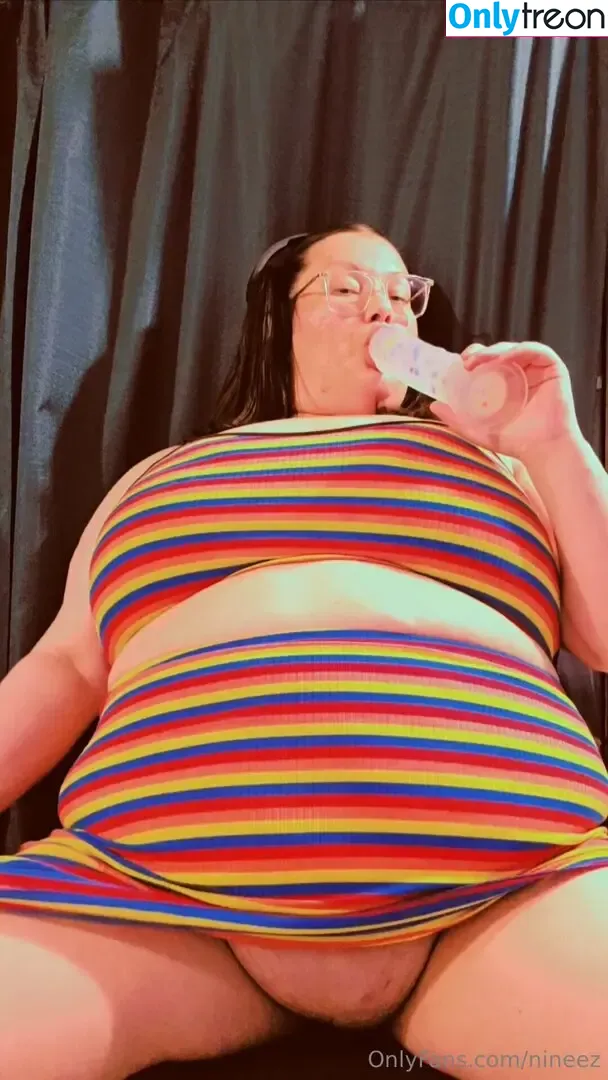 nineez nude photo #0017 (nineez.exe)