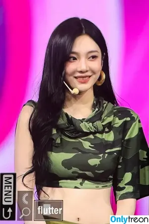 Ningning (æspa / aespa / imnotningning / littlechopper фото голая #0363